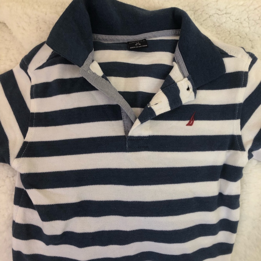 boy 5/6 Nautica shirt